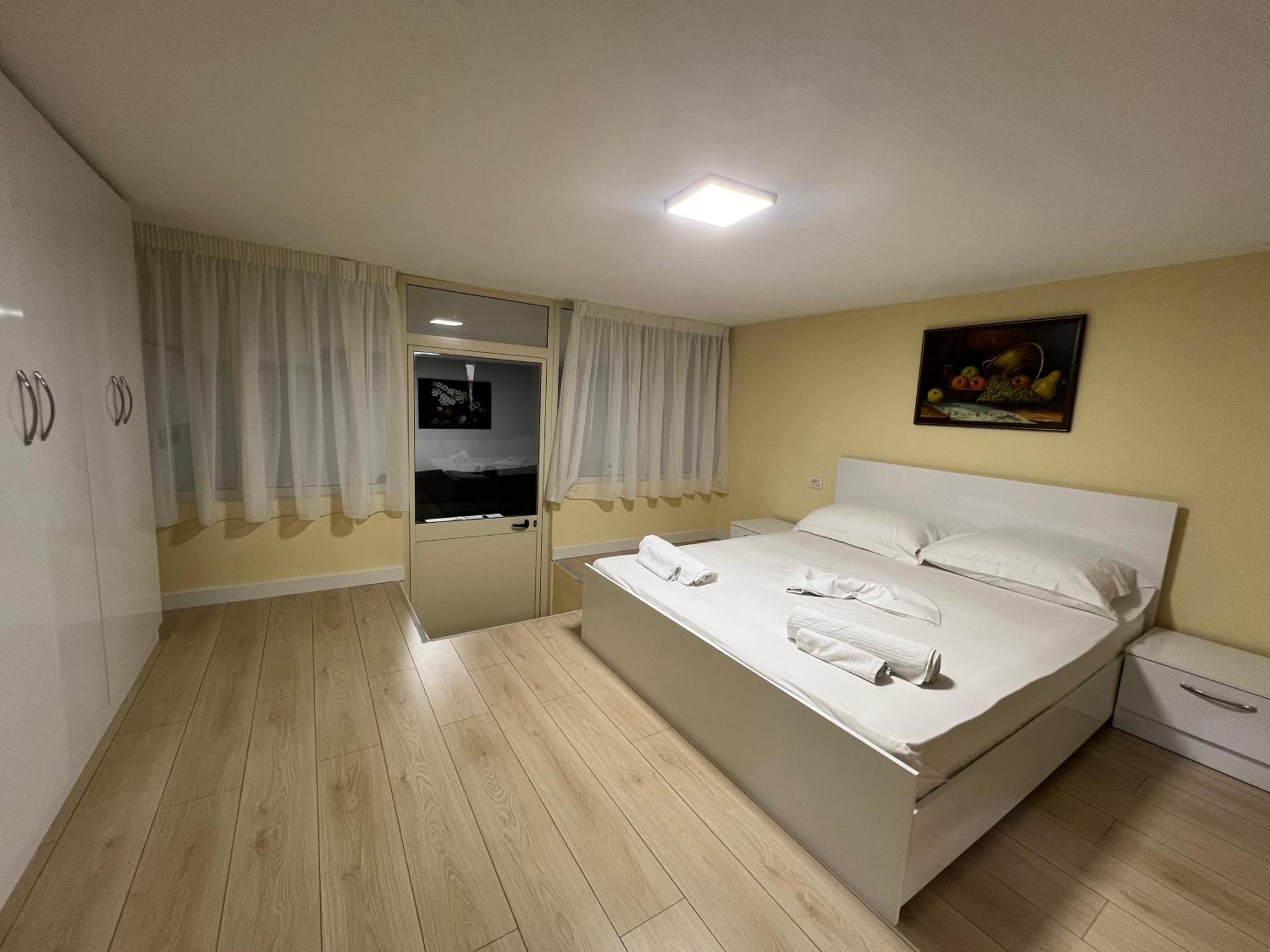Anxhelo's Apartament Tirana